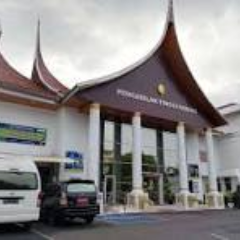 RAJAPOLA Website resmi pengadilan tinggi adalah lembaga peradilan yang berkedudukan di ibukota provinsi pengadilan tingkat banding yang mengadili perkara-perkara.                  